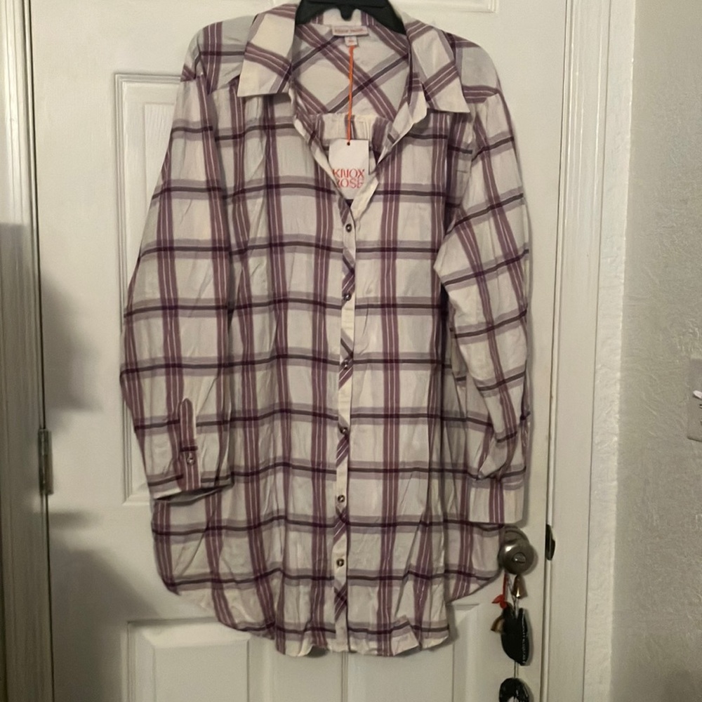 Knox Rose Lightweight Plus Size Tunic Length Plaid Button-Up Shirt